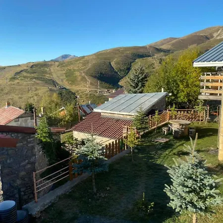 Hébergement de vacances 80 Kodra E Diellit Tetovo