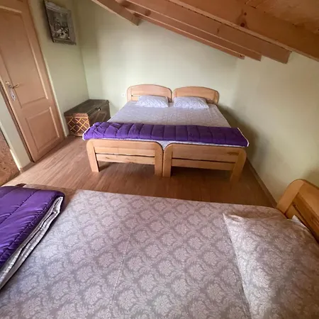 80 Kodra E Diellit *